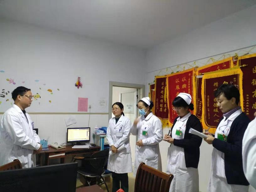 冬季流感來襲　兒科患者爆滿 ——信陽市中醫(yī)院加強(qiáng)科室協(xié)作確?；純喊踩驮\